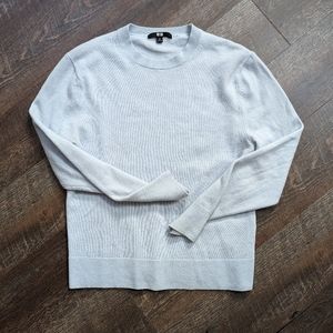 Uniqlo 100 percent cashmere pale blue sweater women's xs